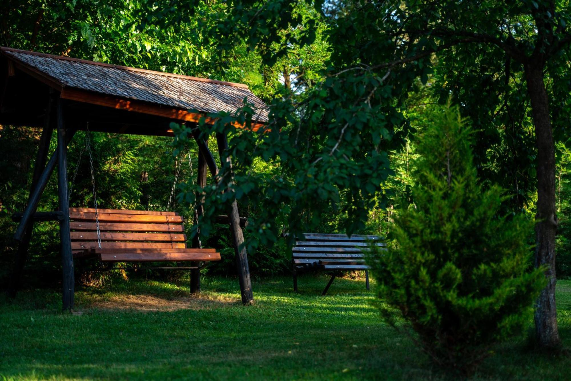Din Natura Varbilau Exteriér fotografie